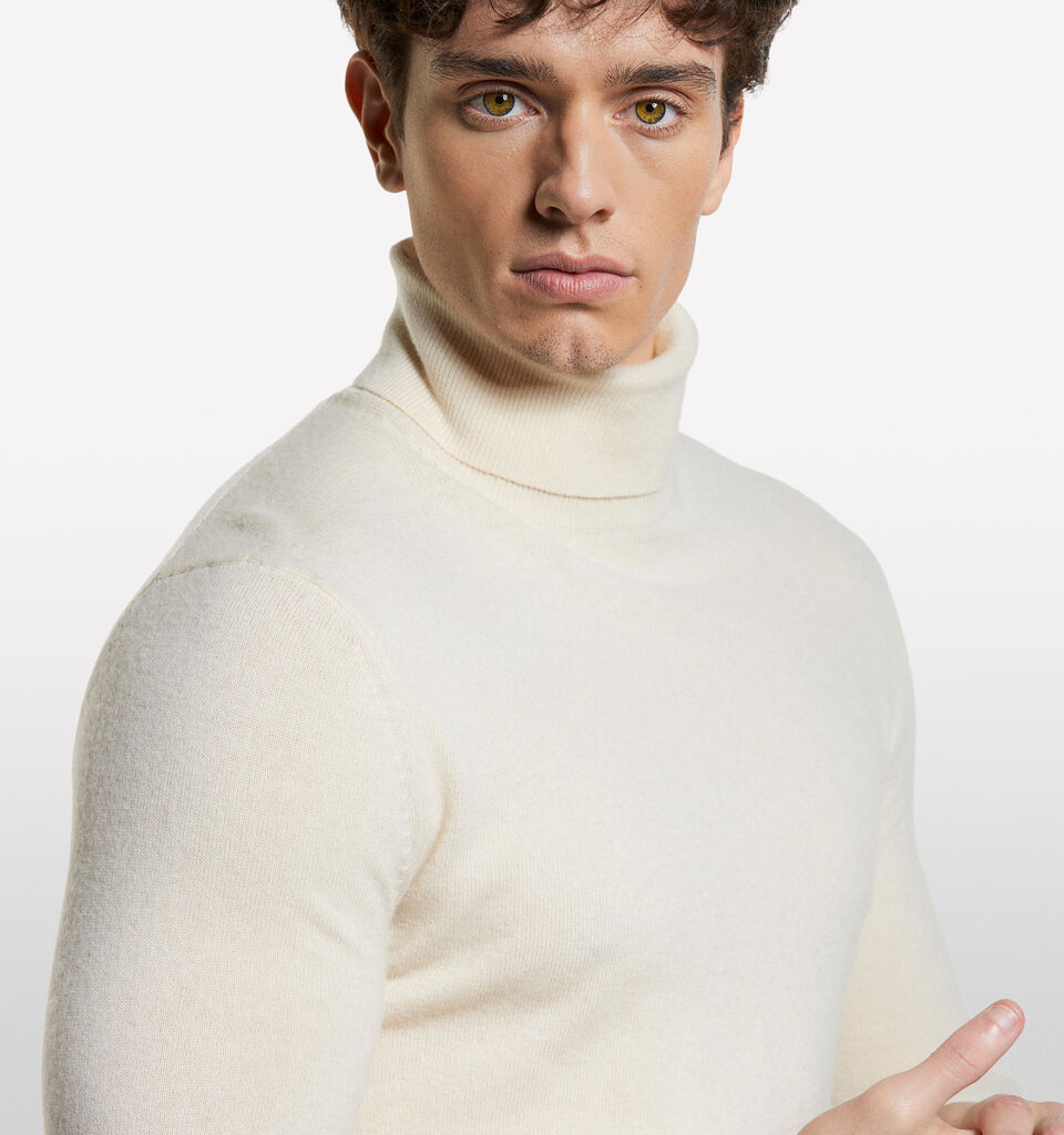 Beige regular fit sweater with high neck - men's high neck sweaters - Vanilla | Sisley image number 4